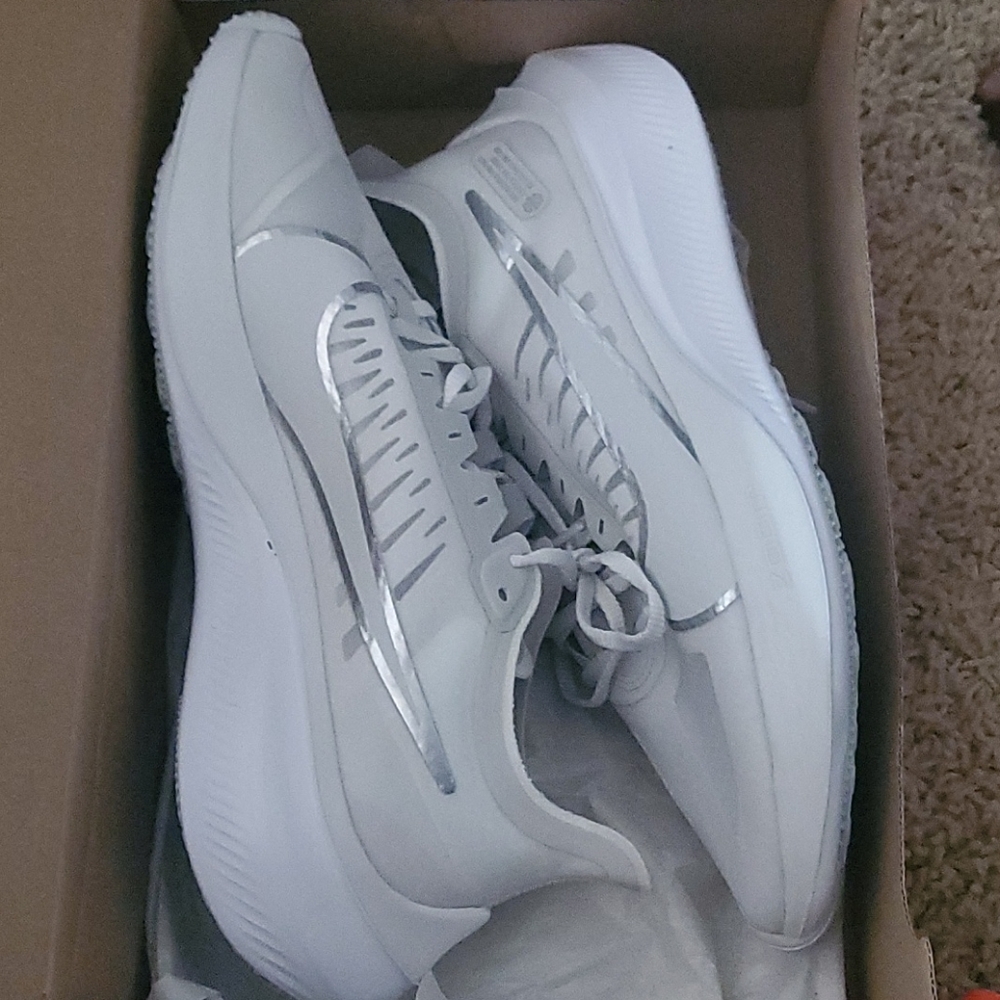 Nike Zoom Gravity